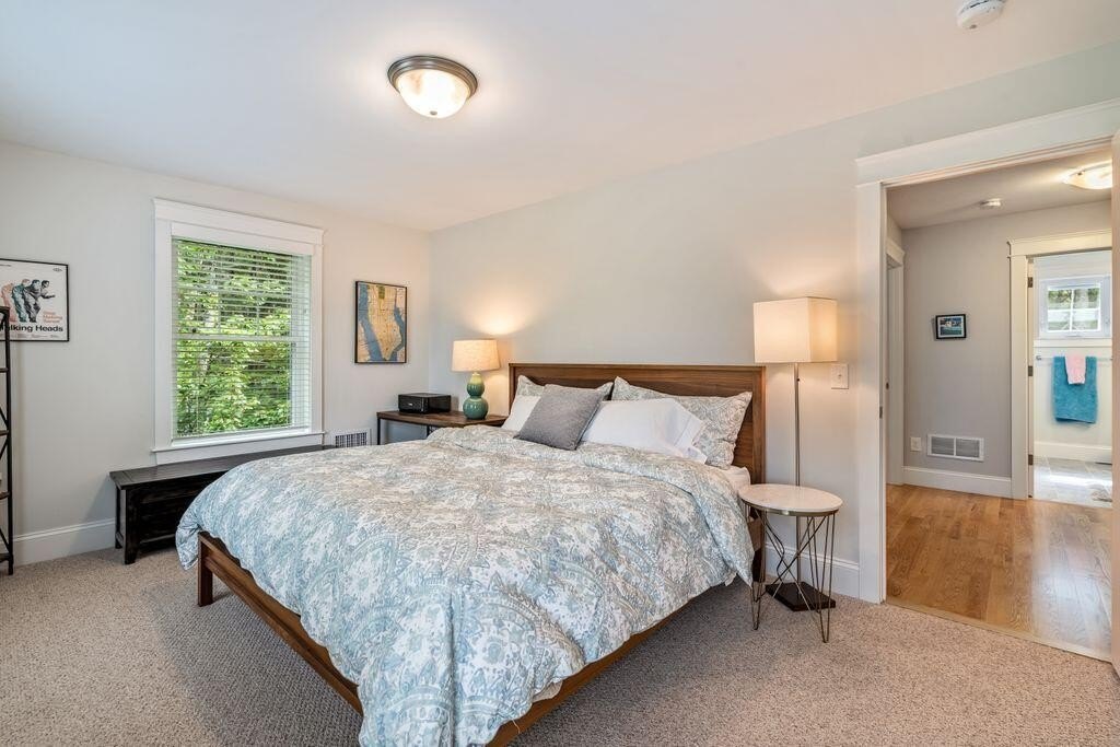Kennebunk, Maine, 04043, United States, 3 Bedrooms Bedrooms, ,2.5 BathroomsBathrooms,Residential,Forsale,1941242