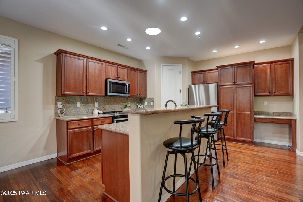 Prescott, Arizona, 86305, United States, 3 Bedrooms Bedrooms, ,2.5 BathroomsBathrooms,Residential,Forsale,1929266