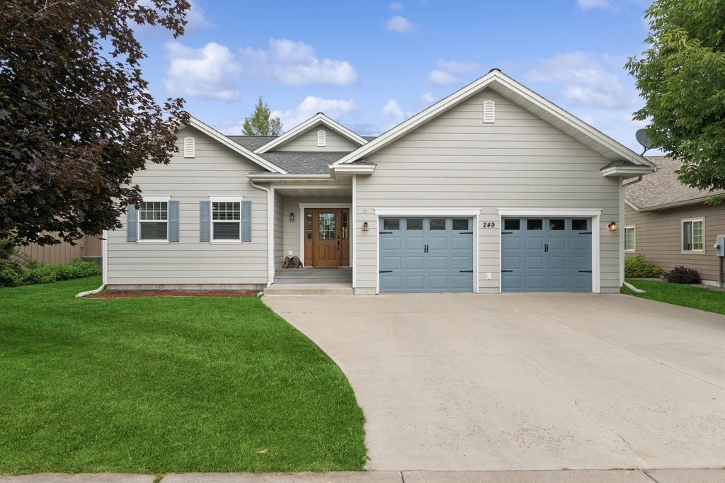 Kalispell, Montana, 59901, United States, 3 Bedrooms Bedrooms, ,2 BathroomsBathrooms,Residential,Forsale,1944327
