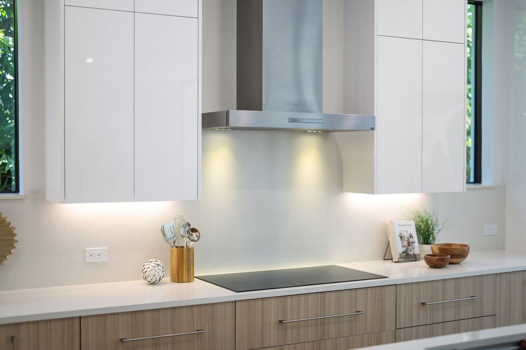 Delray Beach, Florida, 33444, United States, 5 Bedrooms Bedrooms, ,5 BathroomsBathrooms,Residential,Forsale,1996327