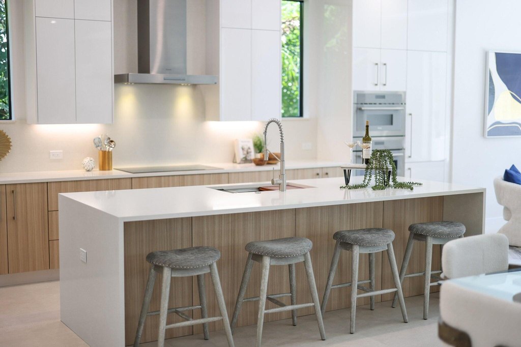 Delray Beach, Florida, 33444, United States, 5 Bedrooms Bedrooms, ,5 BathroomsBathrooms,Residential,Forsale,1996327