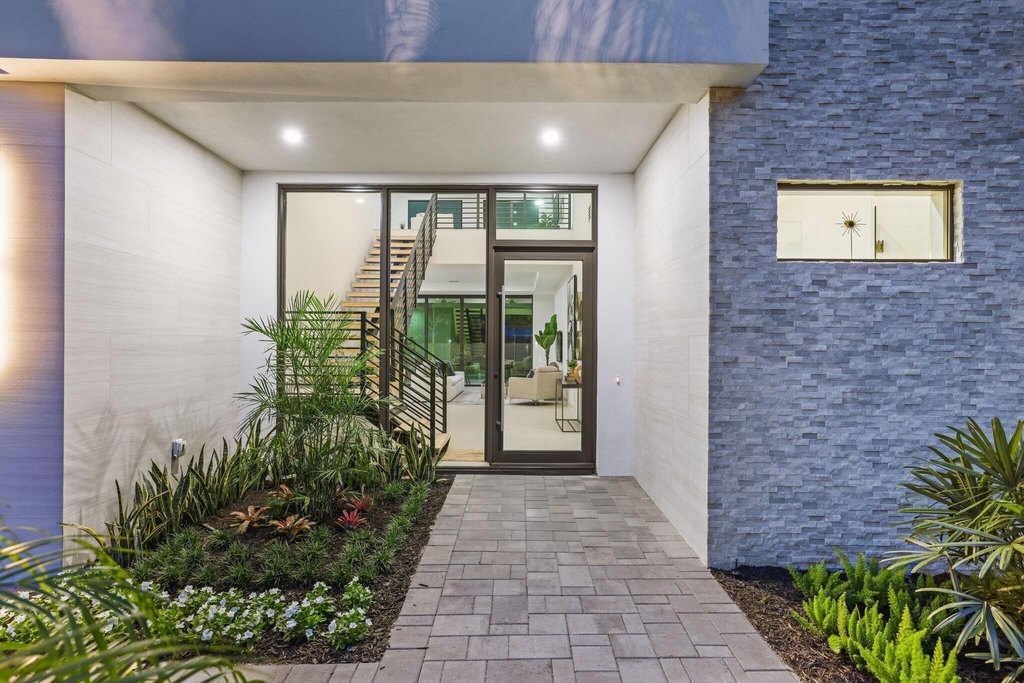 Delray Beach, Florida, 33444, United States, 5 Bedrooms Bedrooms, ,5 BathroomsBathrooms,Residential,Forsale,1996327