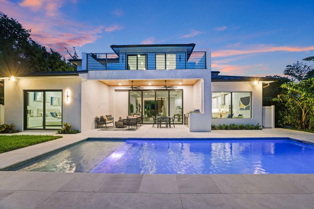 Delray Beach, Florida, 33444, United States, 5 Bedrooms Bedrooms, ,5 BathroomsBathrooms,Residential,Forsale,1996327