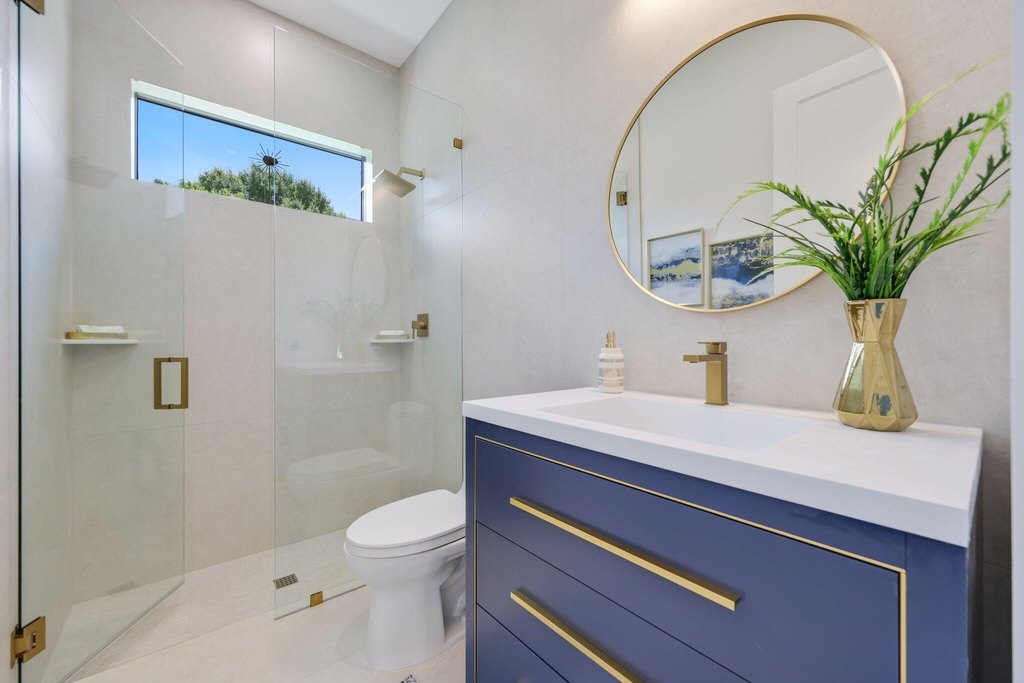 Delray Beach, Florida, 33444, United States, 5 Bedrooms Bedrooms, ,5 BathroomsBathrooms,Residential,Forsale,1996327