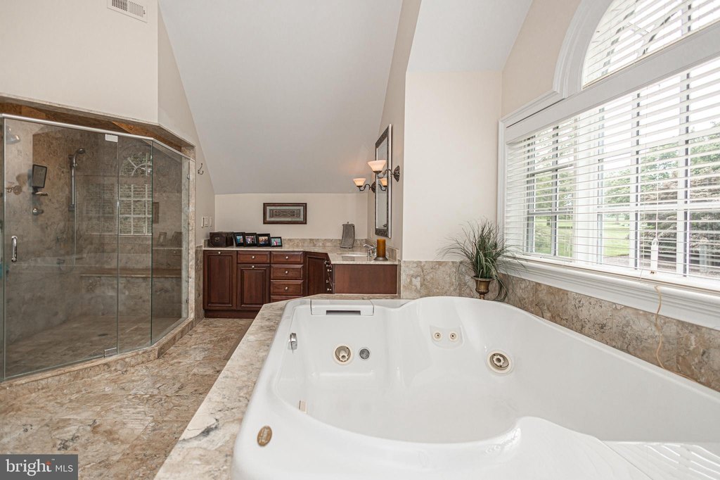 NEWTOWN, Pennsylvania, 18940, United States, 5 Bedrooms Bedrooms, ,5.5 BathroomsBathrooms,Residential,Forsale,1929514