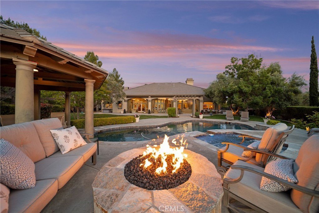Murrieta, California, 92562, United States, 6 Bedrooms Bedrooms, ,5.5 BathroomsBathrooms,Residential,Forsale,1953039