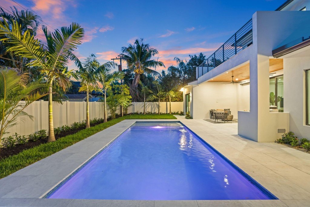 Delray Beach, Florida, 33444, United States, 5 Bedrooms Bedrooms, ,5 BathroomsBathrooms,Residential,Forsale,1996327