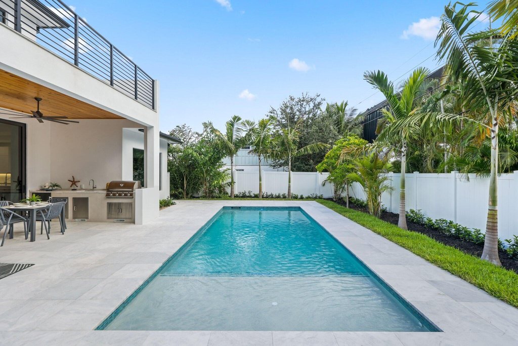 Delray Beach, Florida, 33444, United States, 5 Bedrooms Bedrooms, ,5 BathroomsBathrooms,Residential,Forsale,1996327