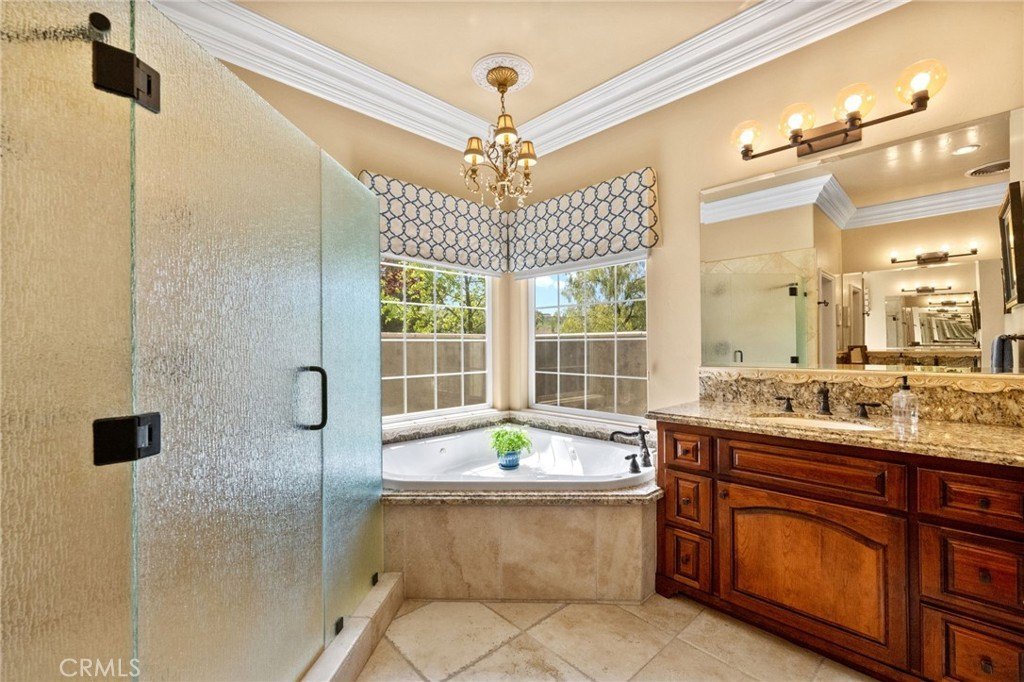 Murrieta, California, 92562, United States, 6 Bedrooms Bedrooms, ,5.5 BathroomsBathrooms,Residential,Forsale,1953039