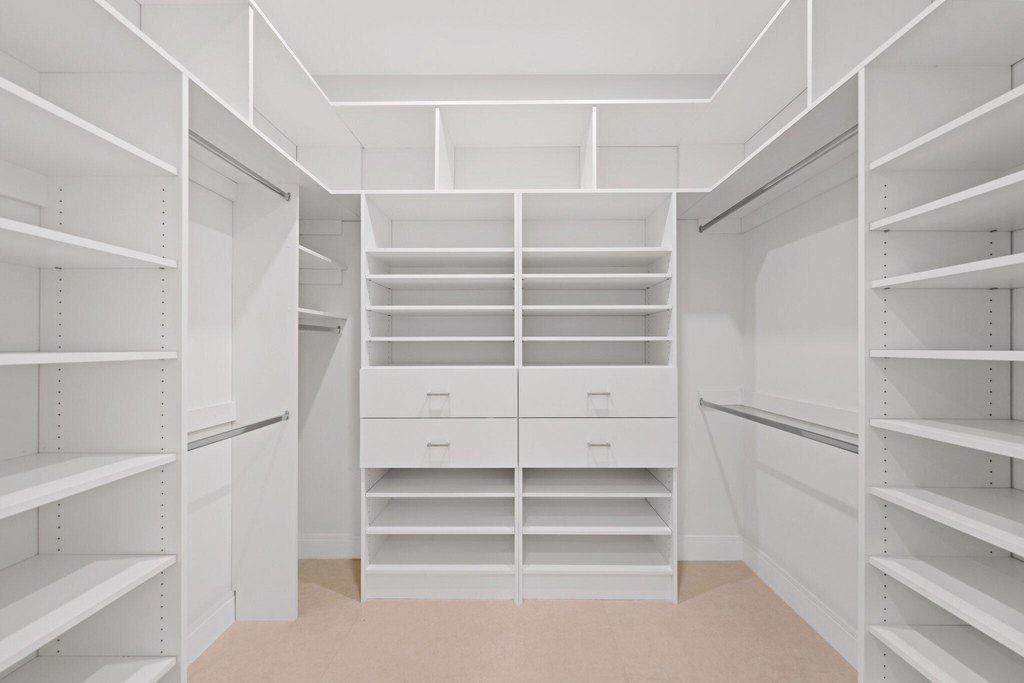 Delray Beach, Florida, 33444, United States, 5 Bedrooms Bedrooms, ,5 BathroomsBathrooms,Residential,Forsale,1996327