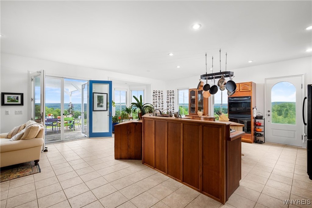 Pulteney, New York, 14840, United States, 5 Bedrooms Bedrooms, ,2.5 BathroomsBathrooms,Residential,Forsale,1944130