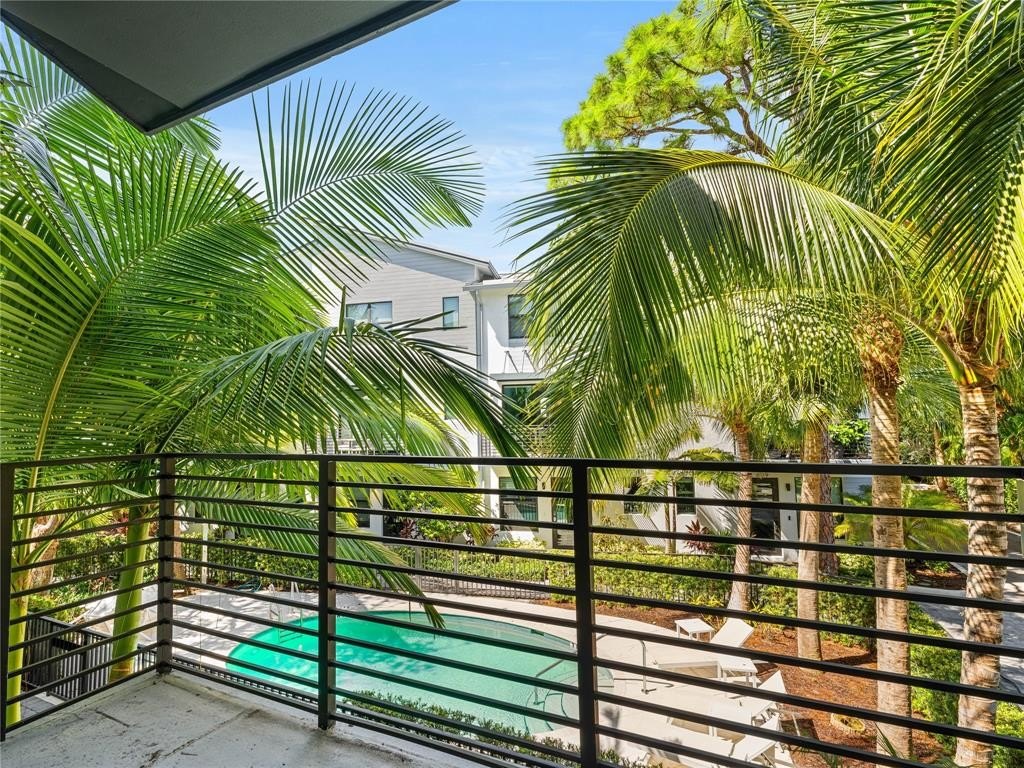 Wilton Manors, Florida, 33305, United States, 3 Bedrooms Bedrooms, ,2.5 BathroomsBathrooms,Residential,Forsale,1927560