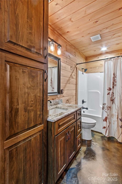 Denton, North Carolina, 27239, United States, 3 Bedrooms Bedrooms, ,3.5 BathroomsBathrooms,Residential,Forsale,1953174