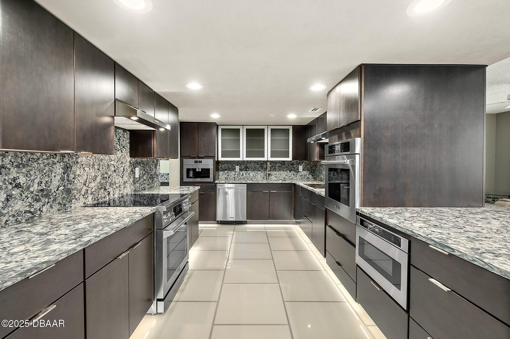 Daytona Beach Shores, Florida, 32118, United States, 3 Bedrooms Bedrooms, ,3 BathroomsBathrooms,Residential,Forsale,1919186