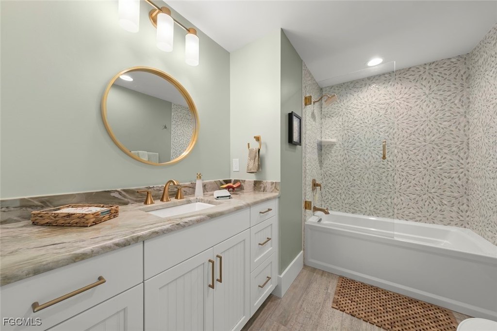 Sanibel, Florida, 33957, United States, 3 Bedrooms Bedrooms, ,3 BathroomsBathrooms,Residential,Forsale,1936218