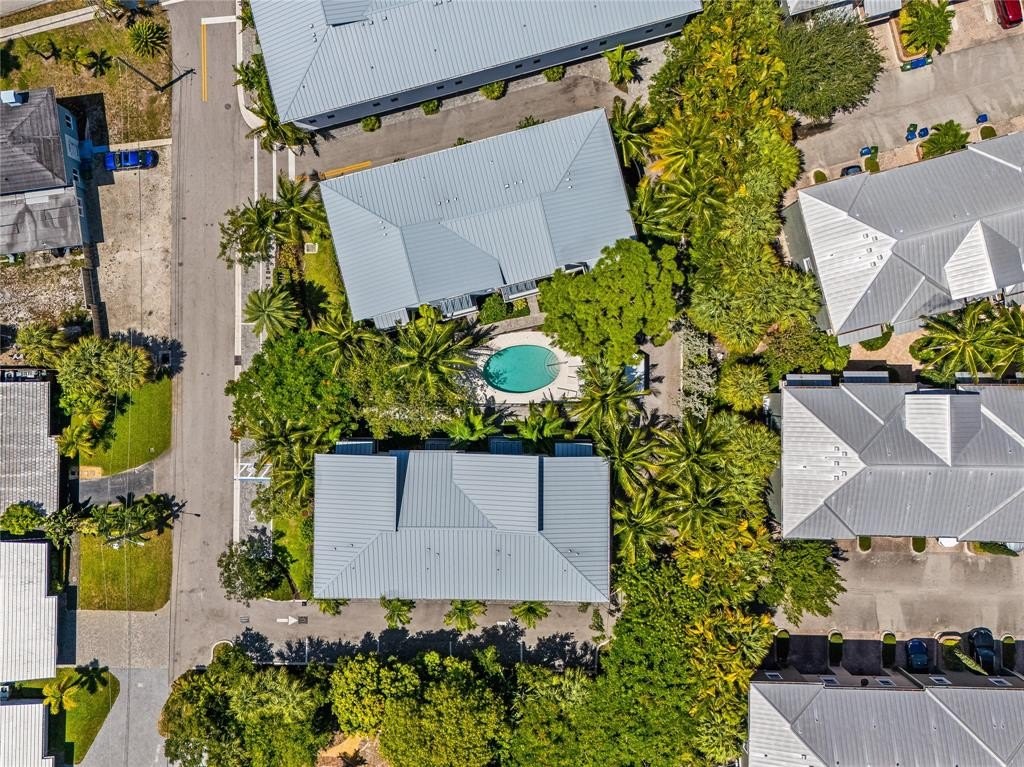 Wilton Manors, Florida, 33305, United States, 3 Bedrooms Bedrooms, ,2.5 BathroomsBathrooms,Residential,Forsale,1927560