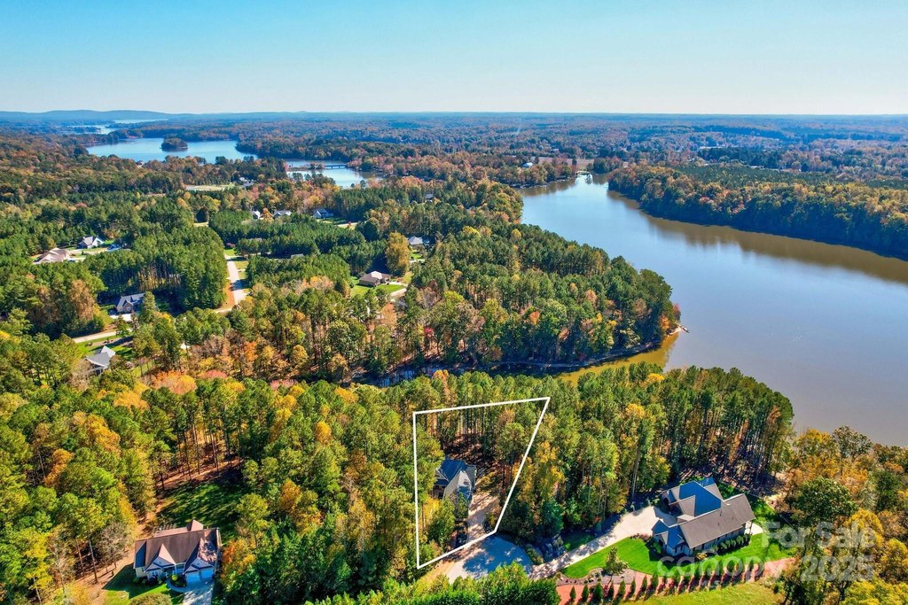 Salisbury, North Carolina, 28146, United States, 4 Bedrooms Bedrooms, ,4 BathroomsBathrooms,Residential,Forsale,1884418