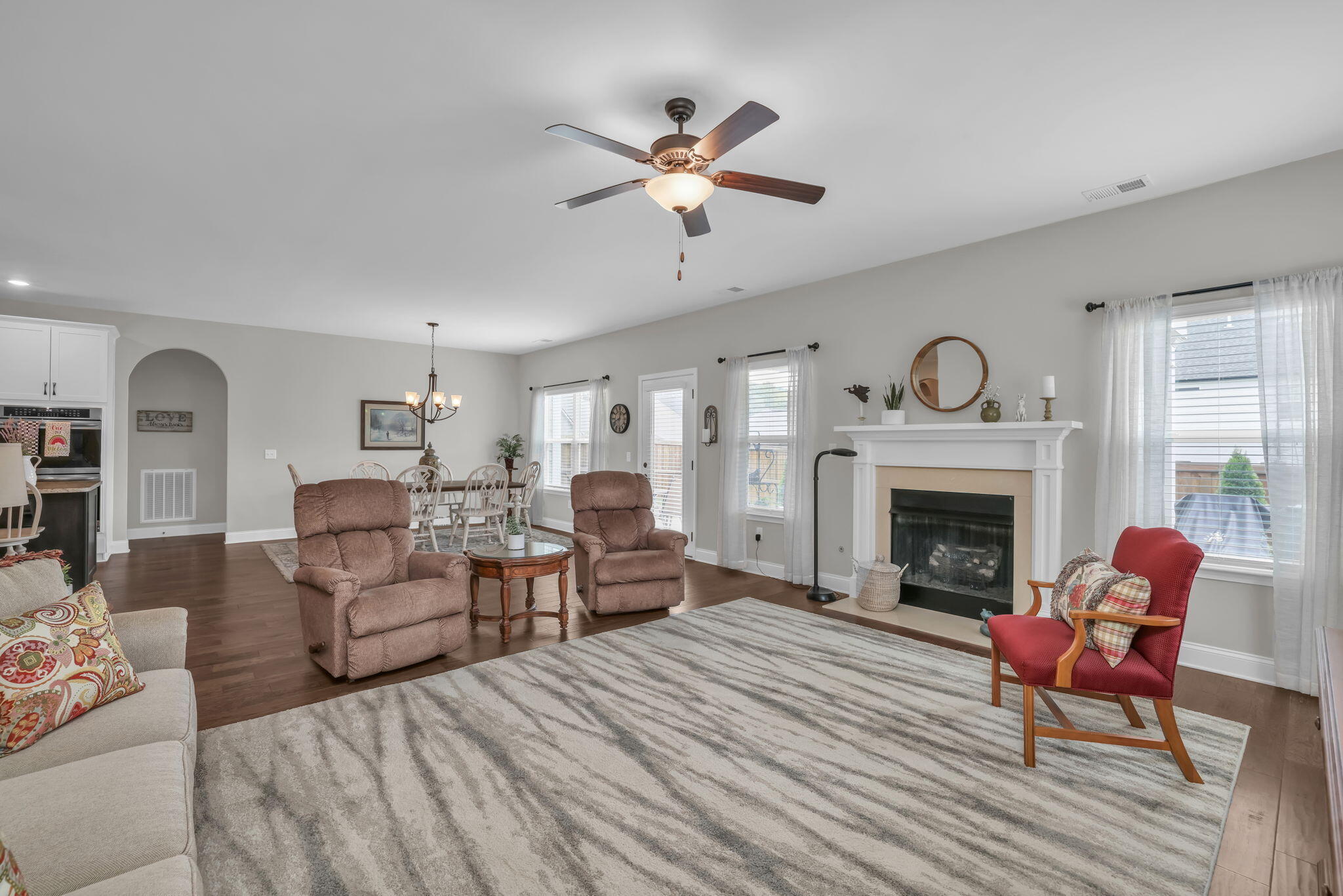 Chattanooga, Tennessee, 37421, United States, 3 Bedrooms Bedrooms, ,2 BathroomsBathrooms,Residential,Forsale,1996706