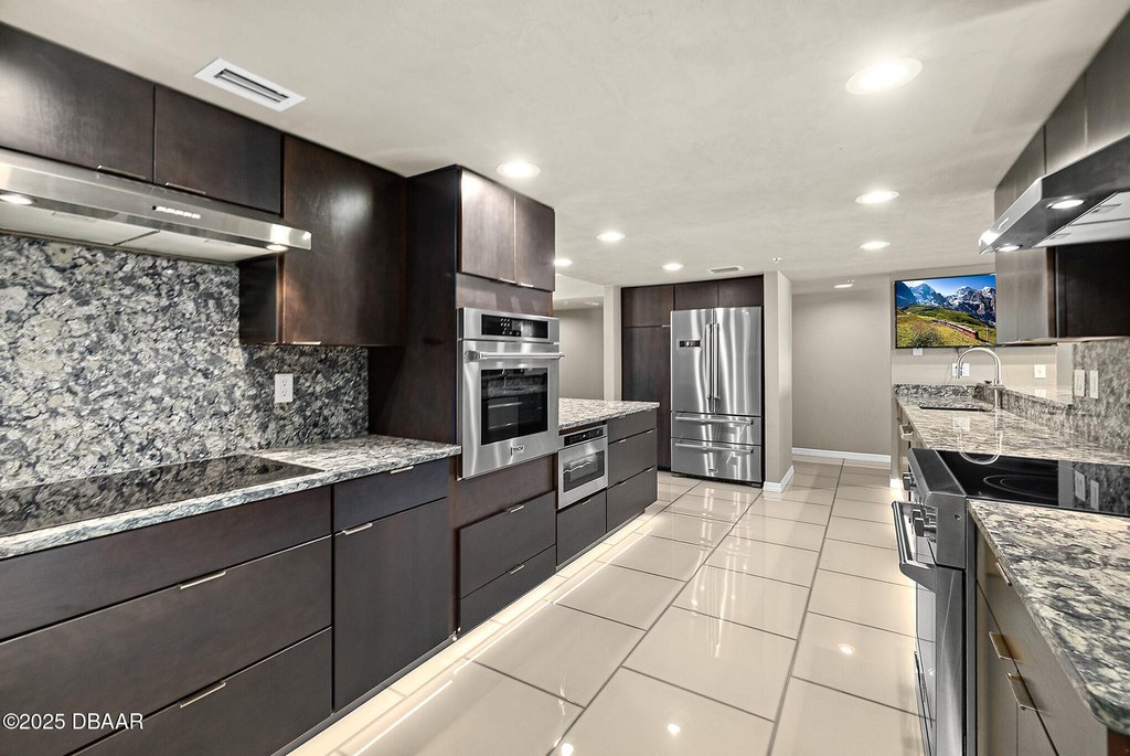 Daytona Beach Shores, Florida, 32118, United States, 3 Bedrooms Bedrooms, ,3 BathroomsBathrooms,Residential,Forsale,1919186