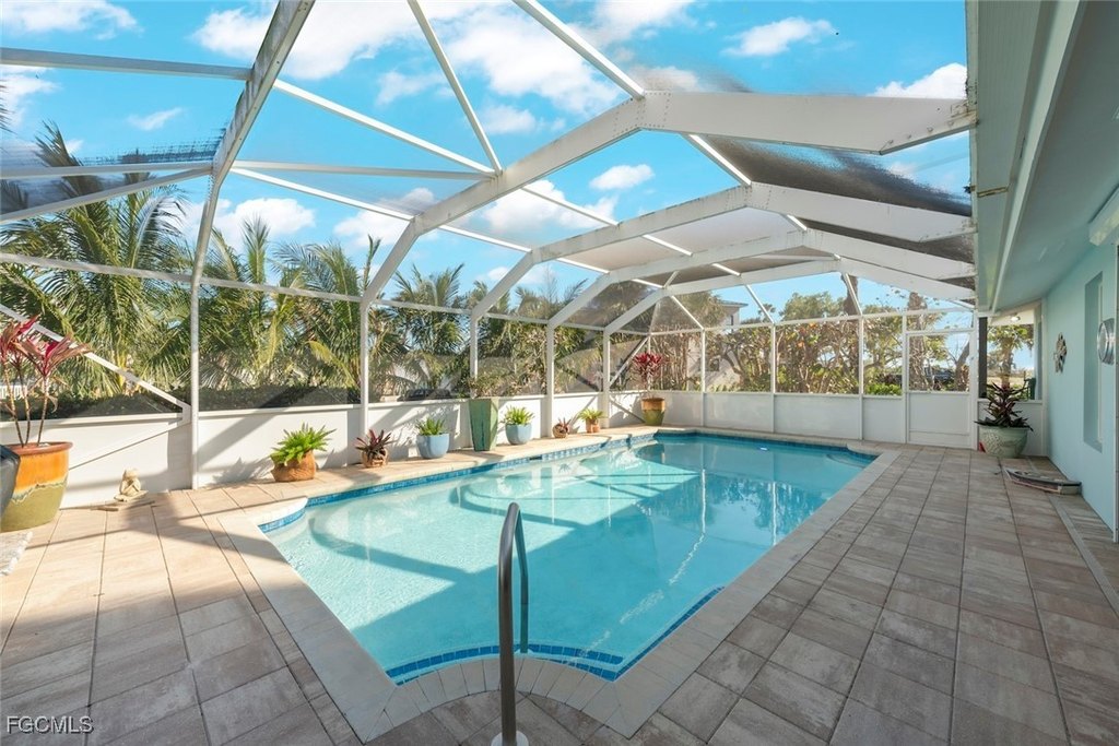 Sanibel, Florida, 33957, United States, 3 Bedrooms Bedrooms, ,3 BathroomsBathrooms,Residential,Forsale,1936218