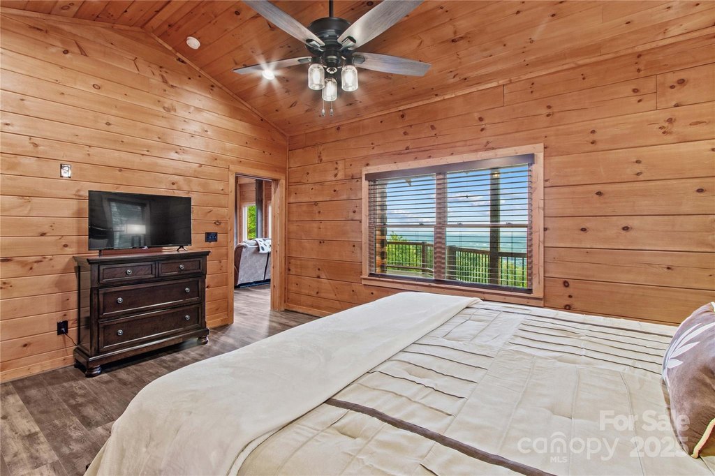 Denton, North Carolina, 27239, United States, 3 Bedrooms Bedrooms, ,3.5 BathroomsBathrooms,Residential,Forsale,1953174