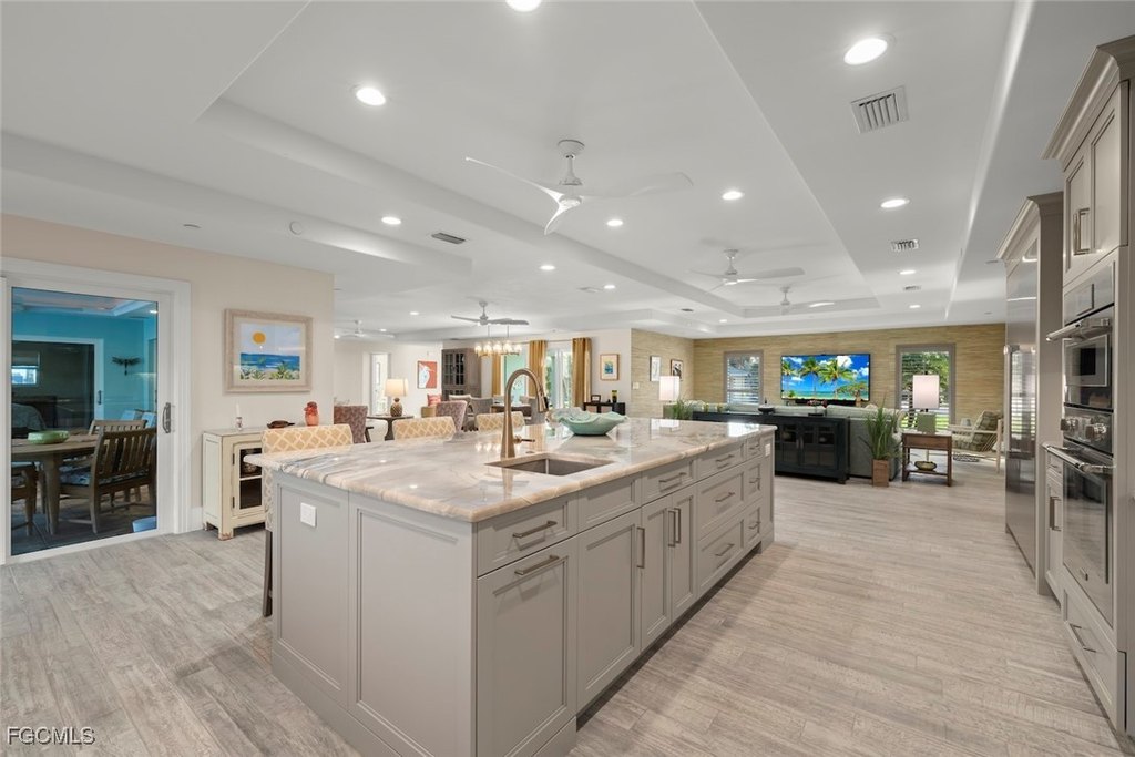 Sanibel, Florida, 33957, United States, 3 Bedrooms Bedrooms, ,3 BathroomsBathrooms,Residential,Forsale,1936218