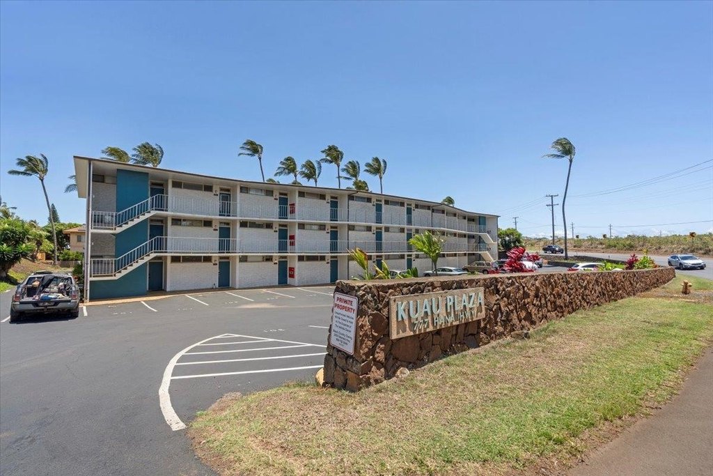 Paia, Hawaii, 96779, United States, 1 Bedroom Bedrooms, ,1 BathroomBathrooms,Residential,Forsale,1944123