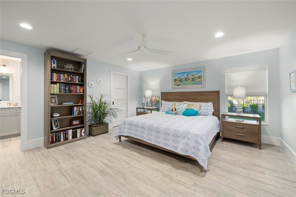 Sanibel, Florida, 33957, United States, 3 Bedrooms Bedrooms, ,3 BathroomsBathrooms,Residential,Forsale,1936218