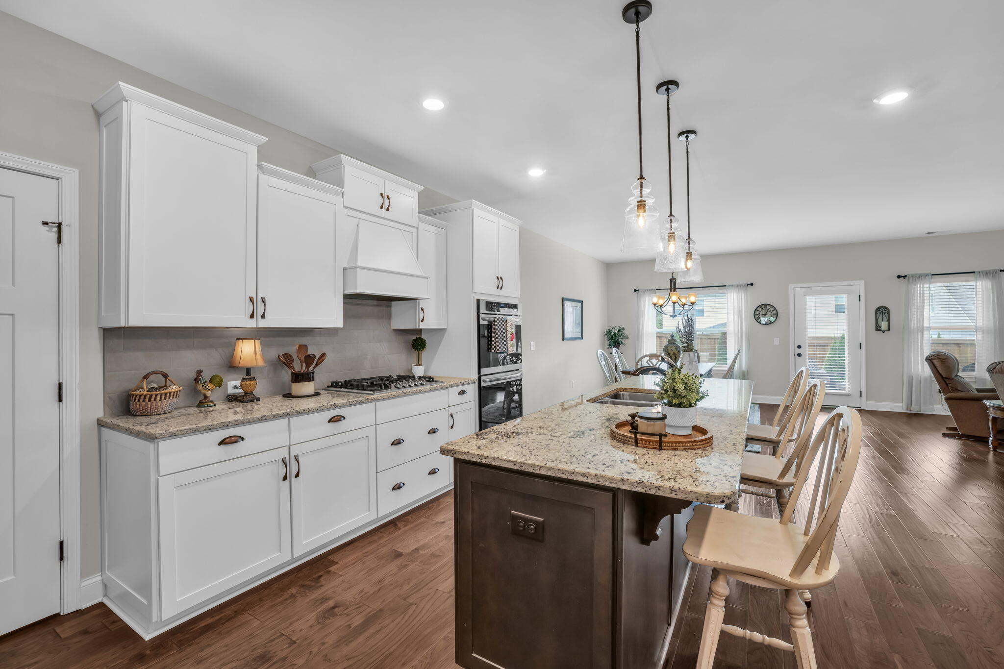 Chattanooga, Tennessee, 37421, United States, 3 Bedrooms Bedrooms, ,2 BathroomsBathrooms,Residential,Forsale,1996706