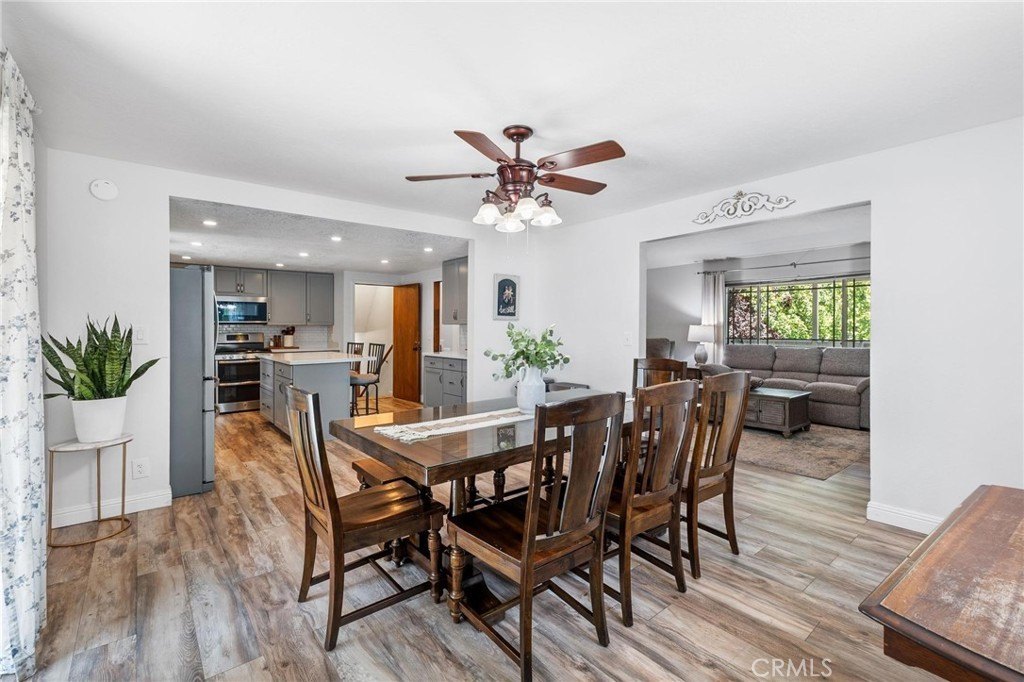Wrightwood, California, 92397, United States, 3 Bedrooms Bedrooms, ,3 BathroomsBathrooms,Residential,Forsale,1941468