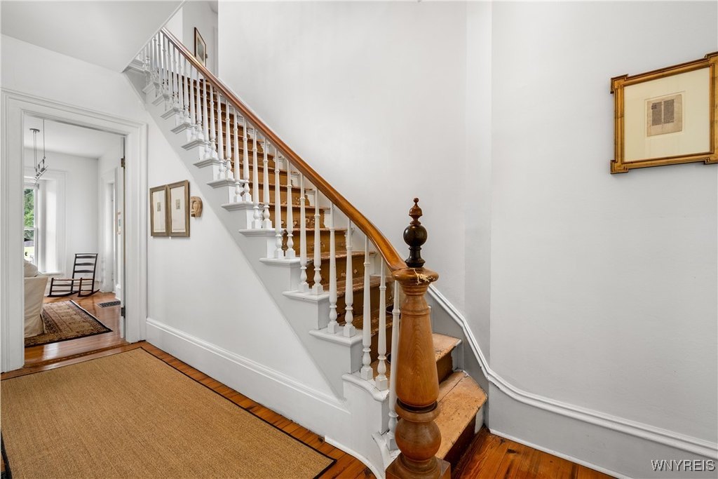 Pulteney, New York, 14840, United States, 5 Bedrooms Bedrooms, ,2.5 BathroomsBathrooms,Residential,Forsale,1944130