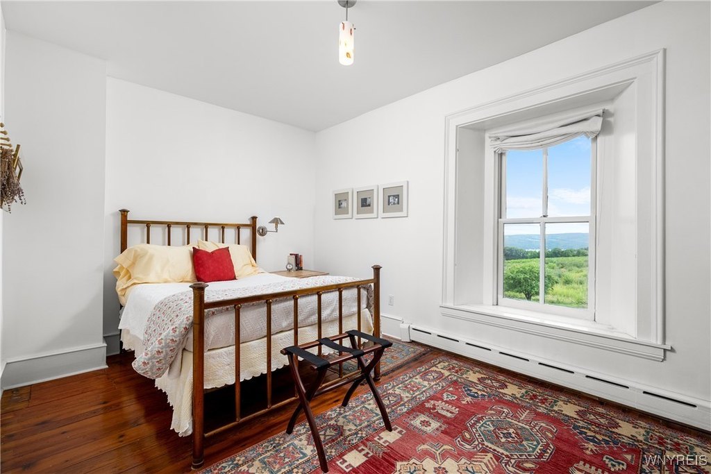 Pulteney, New York, 14840, United States, 5 Bedrooms Bedrooms, ,2.5 BathroomsBathrooms,Residential,Forsale,1944130