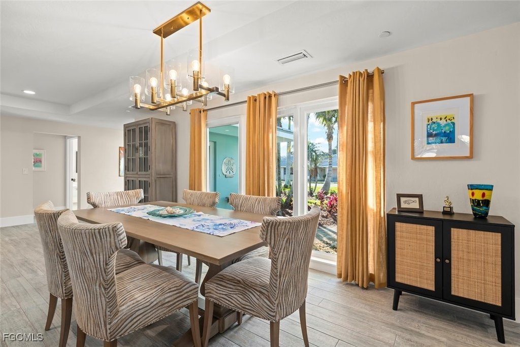 Sanibel, Florida, 33957, United States, 3 Bedrooms Bedrooms, ,3 BathroomsBathrooms,Residential,Forsale,1936218