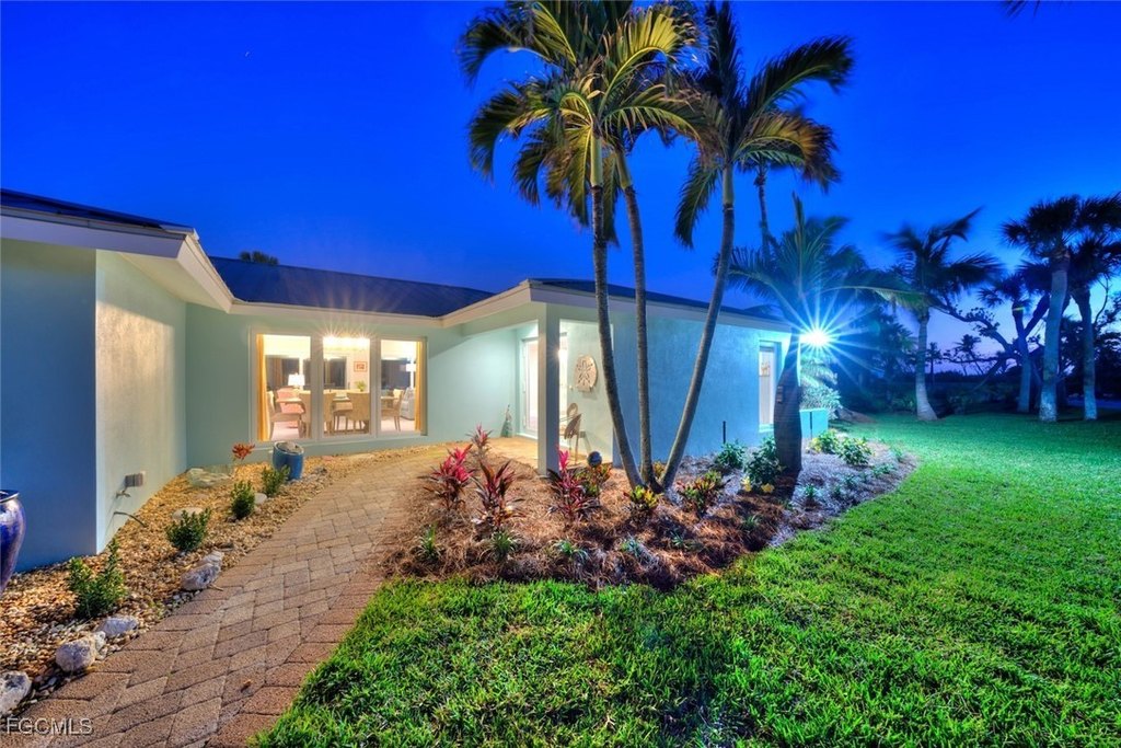 Sanibel, Florida, 33957, United States, 3 Bedrooms Bedrooms, ,3 BathroomsBathrooms,Residential,Forsale,1936218