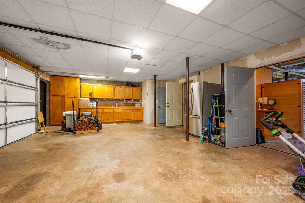 Rutherfordton, North Carolina, 28139, United States, 3 Bedrooms Bedrooms, ,3.5 BathroomsBathrooms,Residential,Forsale,1985914