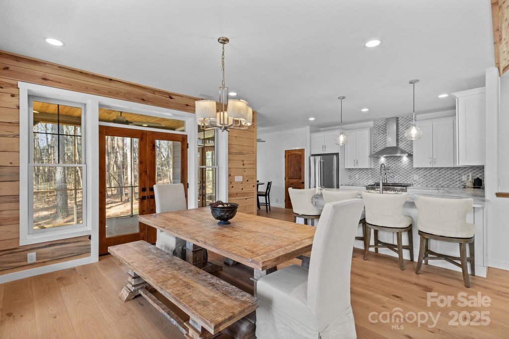 Salisbury, North Carolina, 28146, United States, 4 Bedrooms Bedrooms, ,4 BathroomsBathrooms,Residential,Forsale,1884418