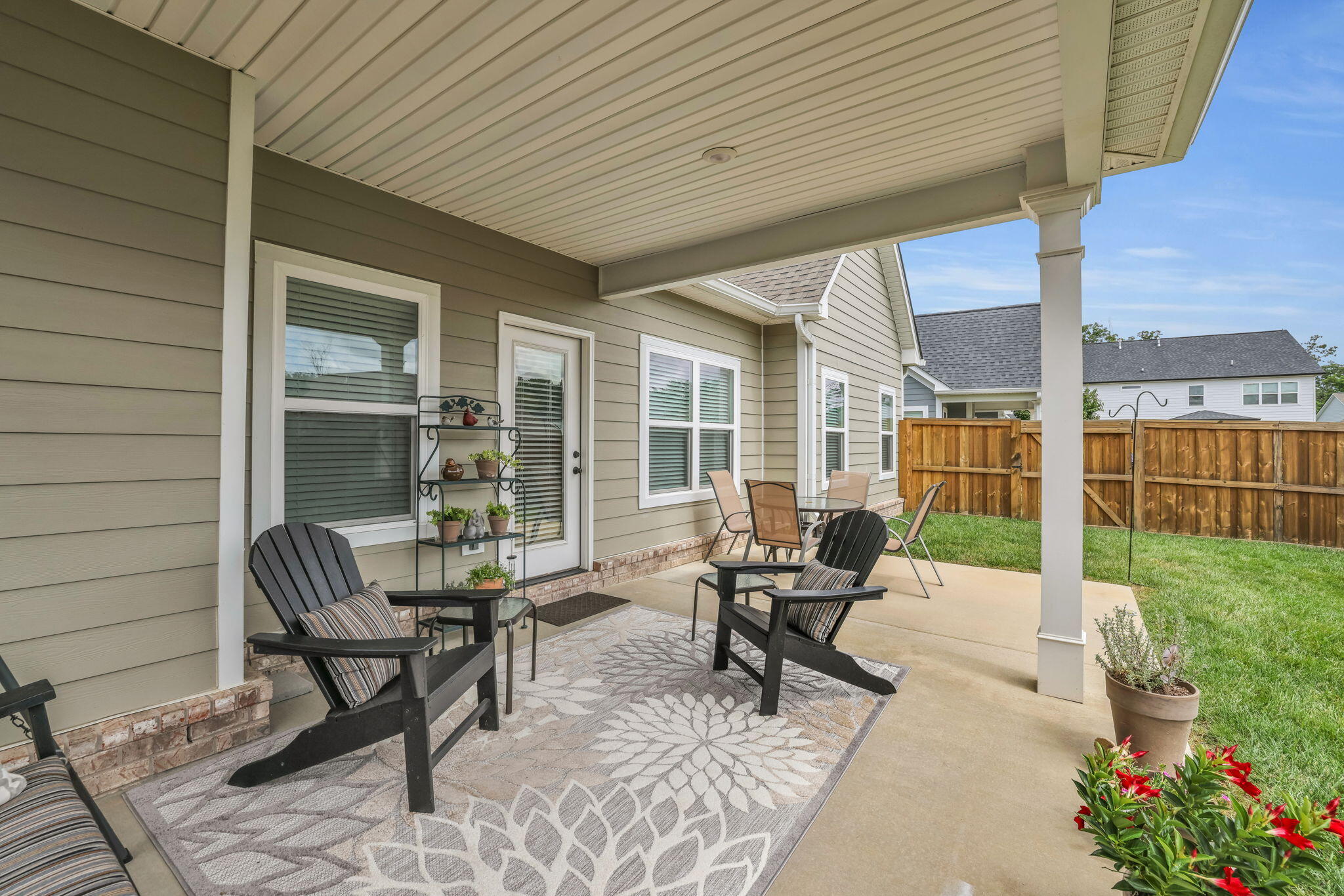 Chattanooga, Tennessee, 37421, United States, 3 Bedrooms Bedrooms, ,2 BathroomsBathrooms,Residential,Forsale,1996706