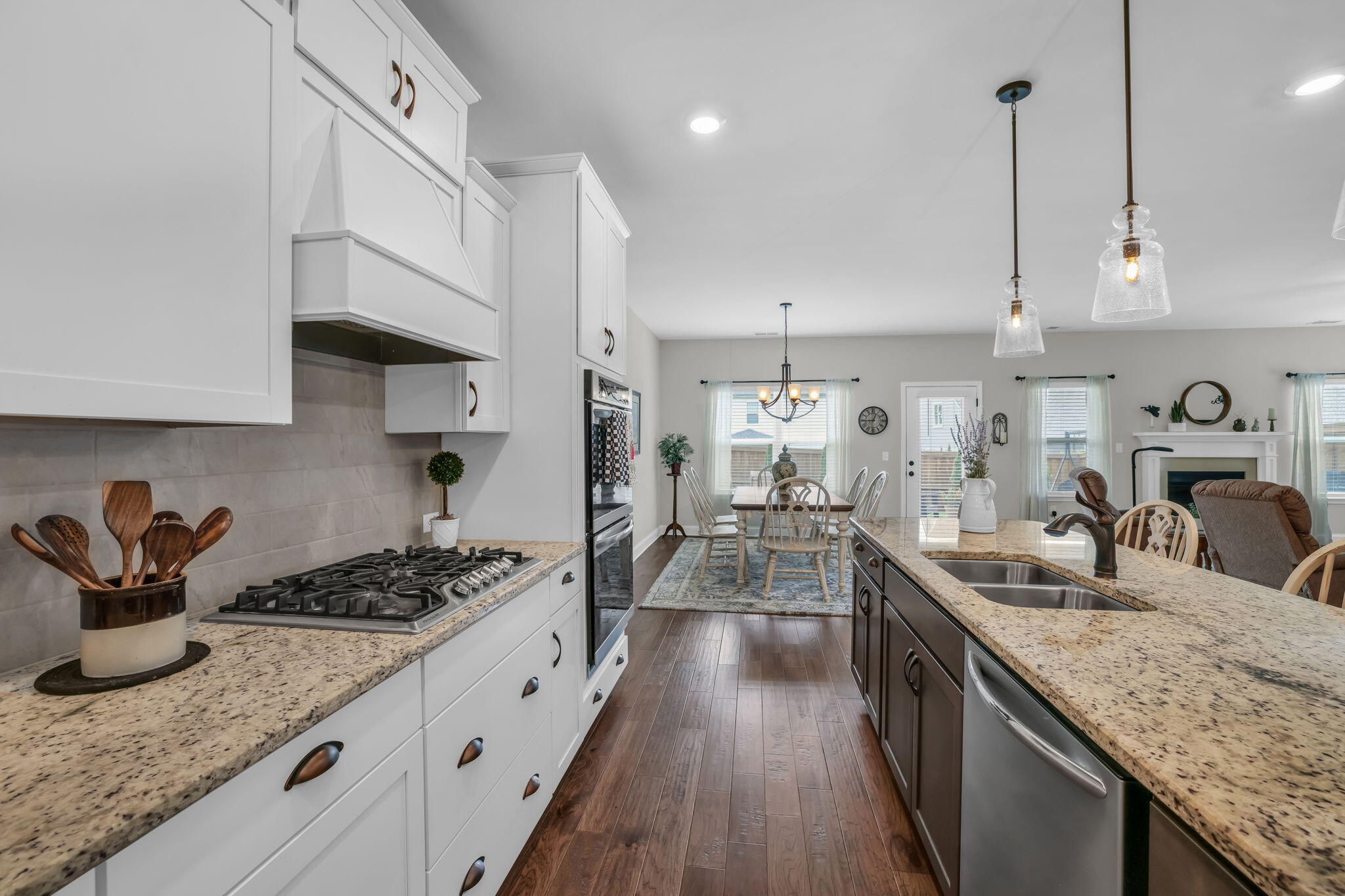 Chattanooga, Tennessee, 37421, United States, 3 Bedrooms Bedrooms, ,2 BathroomsBathrooms,Residential,Forsale,1996706