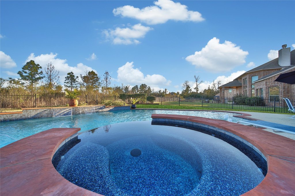 Spring, Texas, 77386, United States, 4 Bedrooms Bedrooms, ,3.5 BathroomsBathrooms,Residential,Forsale,1936503