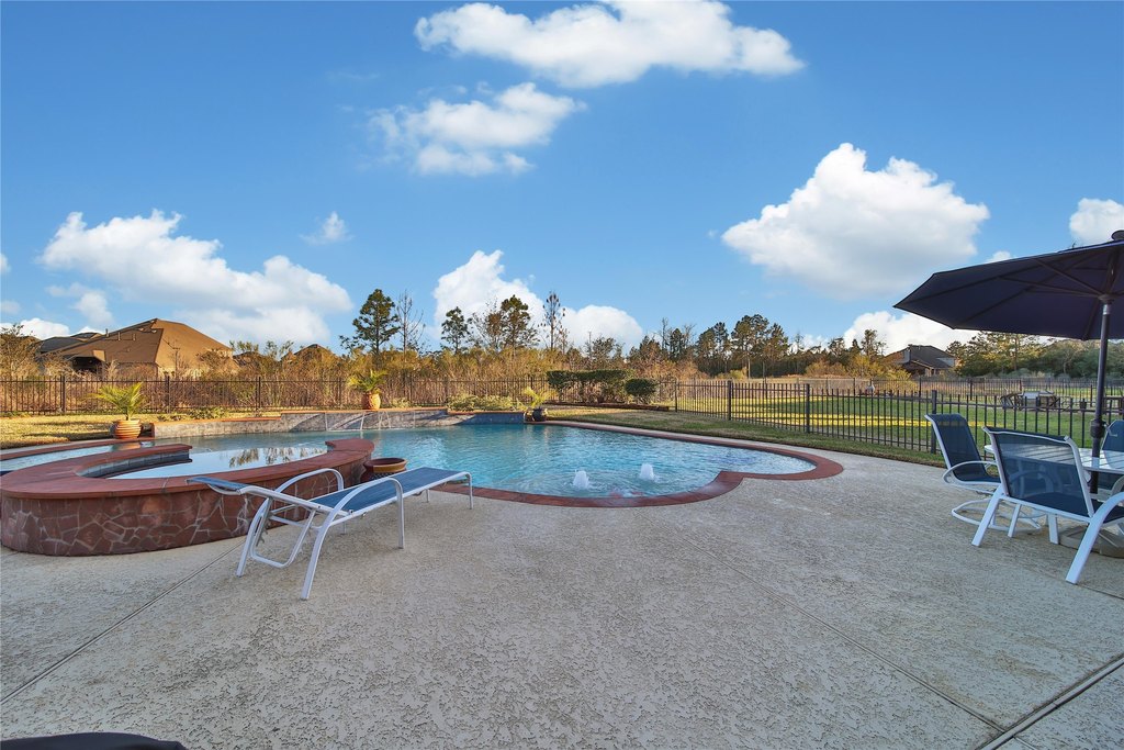 Spring, Texas, 77386, United States, 4 Bedrooms Bedrooms, ,3.5 BathroomsBathrooms,Residential,Forsale,1936503