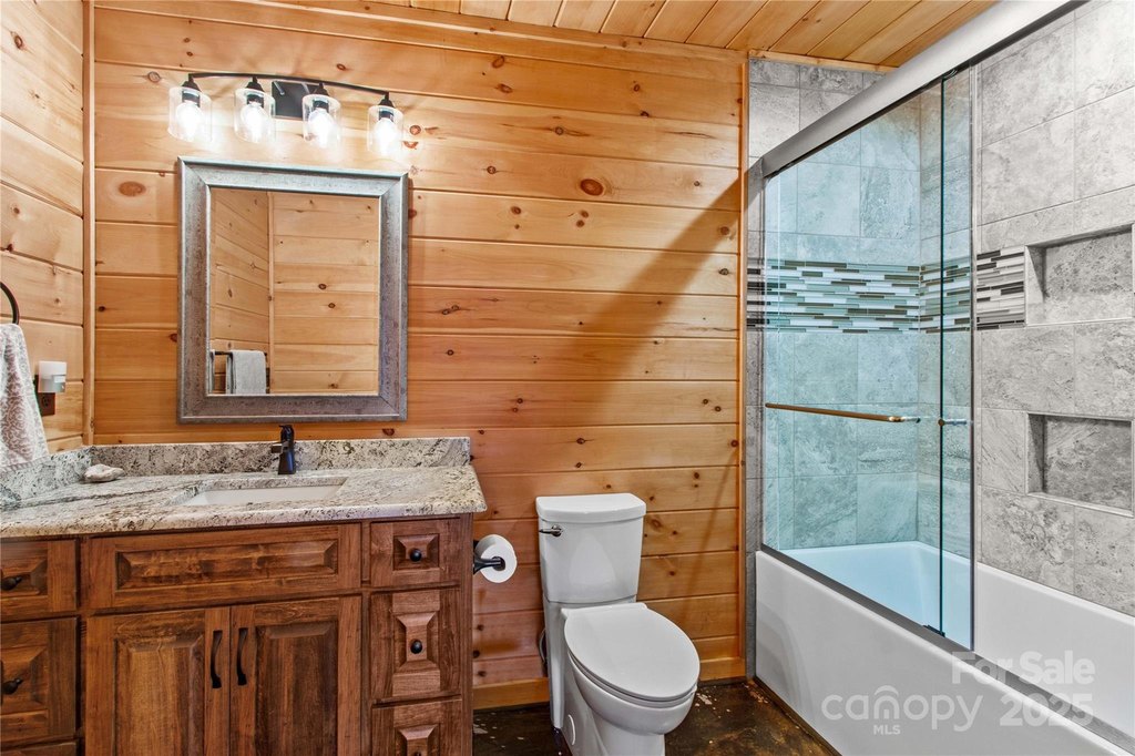 Denton, North Carolina, 27239, United States, 3 Bedrooms Bedrooms, ,3.5 BathroomsBathrooms,Residential,Forsale,1953174