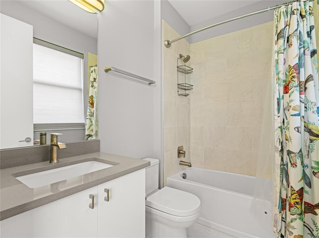 Wilton Manors, Florida, 33305, United States, 3 Bedrooms Bedrooms, ,2.5 BathroomsBathrooms,Residential,Forsale,1927560