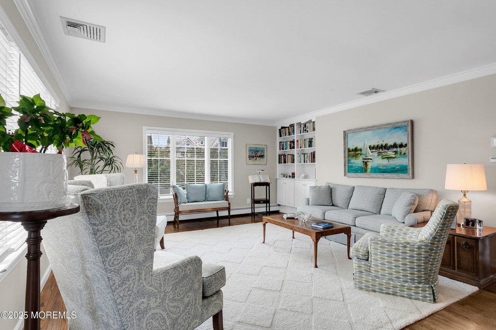 Mantoloking, New Jersey, 08738, United States, 4 Bedrooms Bedrooms, ,3 BathroomsBathrooms,Residential,Forsale,1922689
