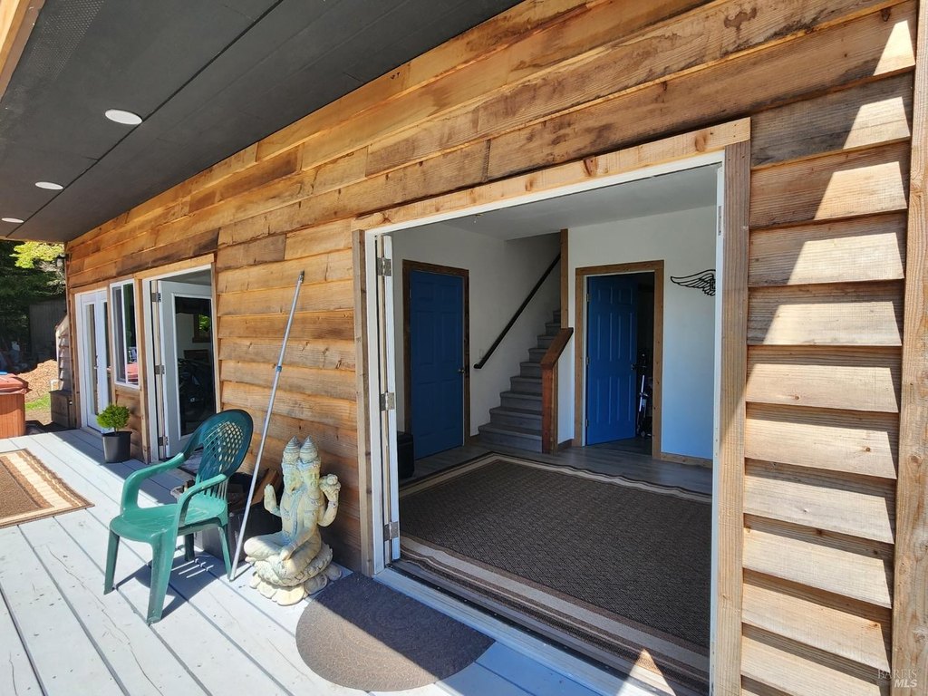 Little River, California, 95456, United States, 3 Bedrooms Bedrooms, ,2 BathroomsBathrooms,Residential,Forsale,1985921