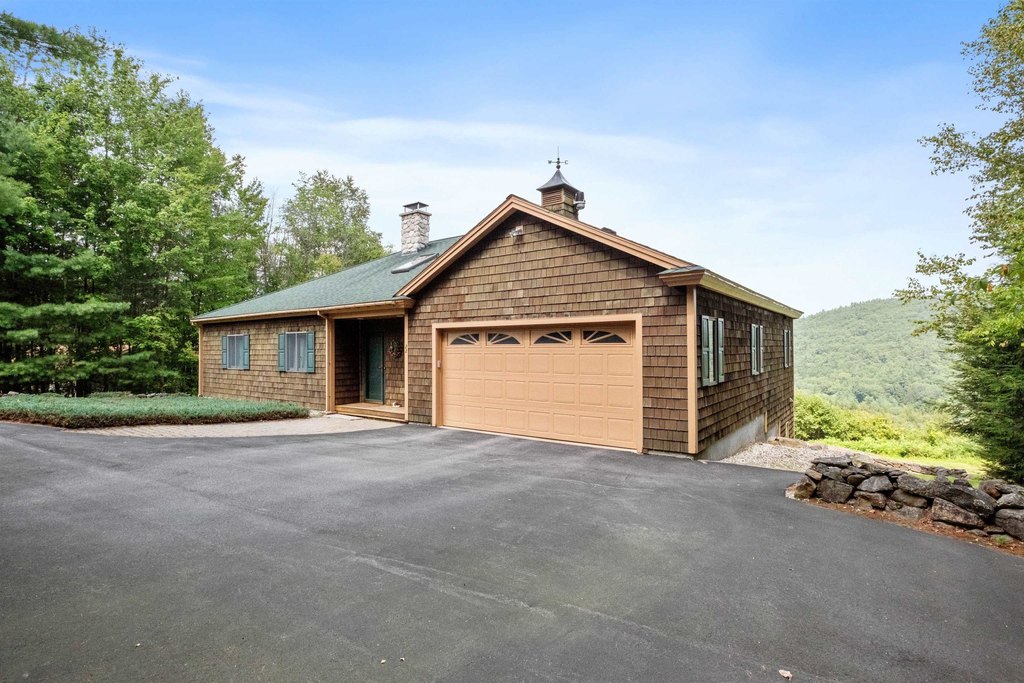 New Hampton, New Hampshire, 03256, United States, 3 Bedrooms Bedrooms, ,3 BathroomsBathrooms,Residential,Forsale,1941221