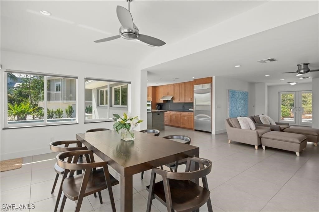 Captiva, Florida, 33924, United States, 6 Bedrooms Bedrooms, ,7.5 BathroomsBathrooms,Residential,Forsale,1936216