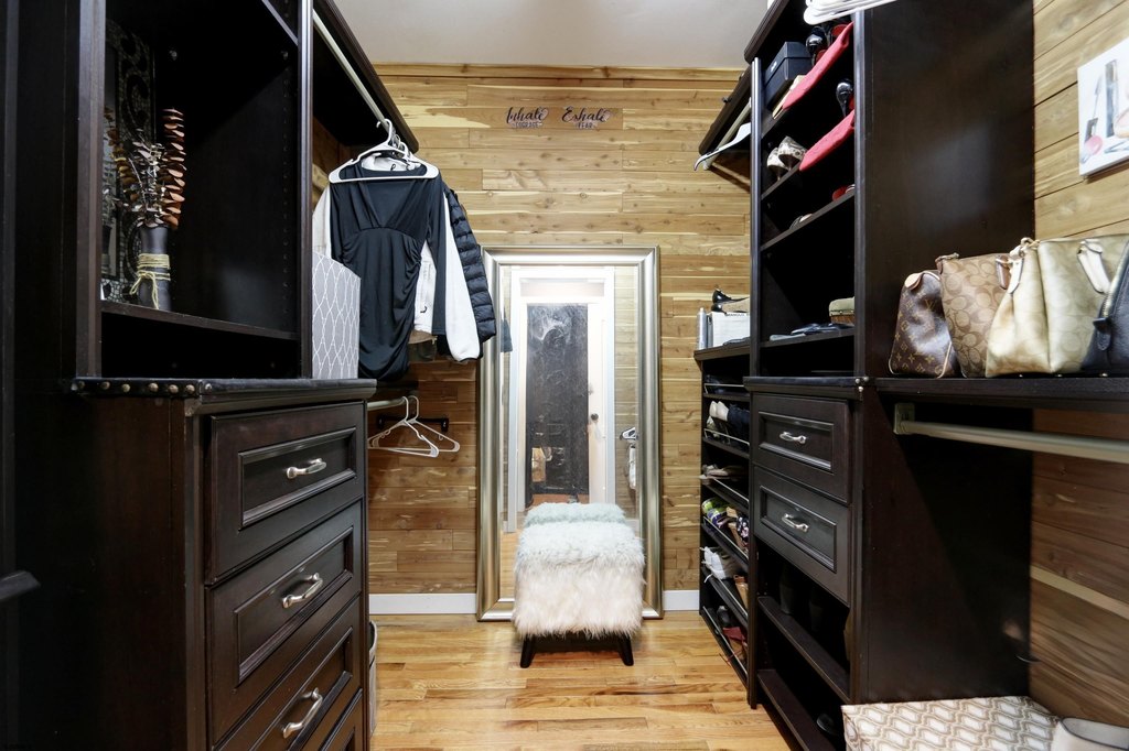 Linwood, New Jersey, 08221, United States, 5 Bedrooms Bedrooms, ,3.5 BathroomsBathrooms,Residential,Forsale,1994001