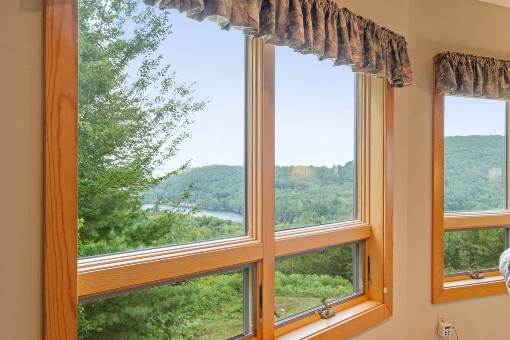 New Hampton, New Hampshire, 03256, United States, 3 Bedrooms Bedrooms, ,3 BathroomsBathrooms,Residential,Forsale,1941221