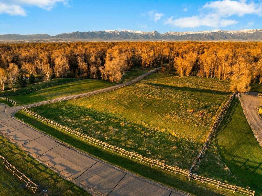 Bozeman, Montana, 59718, United States, 4 Bedrooms Bedrooms, ,4 BathroomsBathrooms,Residential,Forsale,1894911