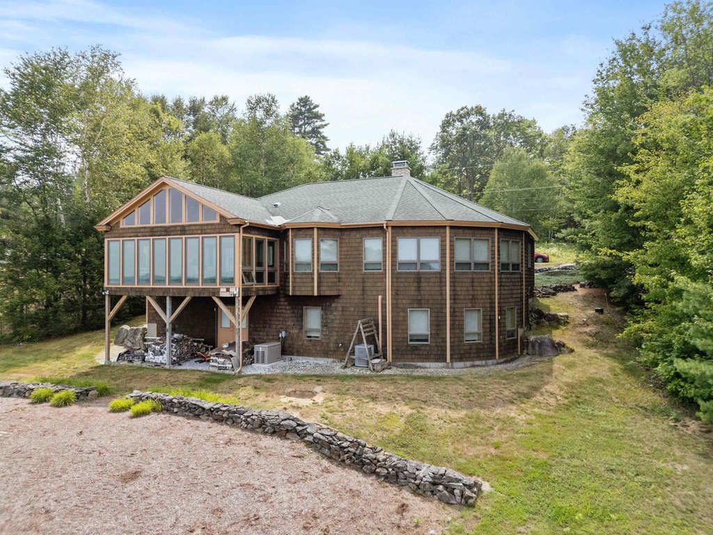 New Hampton, New Hampshire, 03256, United States, 3 Bedrooms Bedrooms, ,3 BathroomsBathrooms,Residential,Forsale,1941221